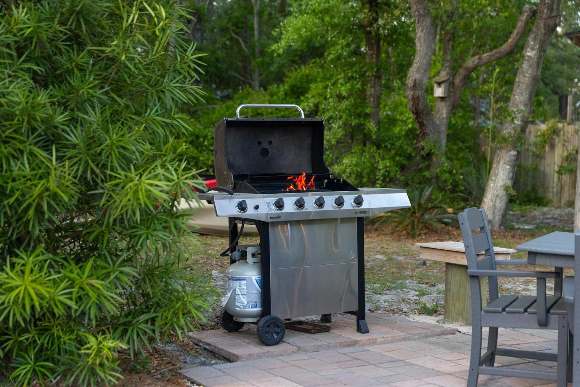 Modern Oak Island Escape 1 Mile To Long Beach! Exterior photo